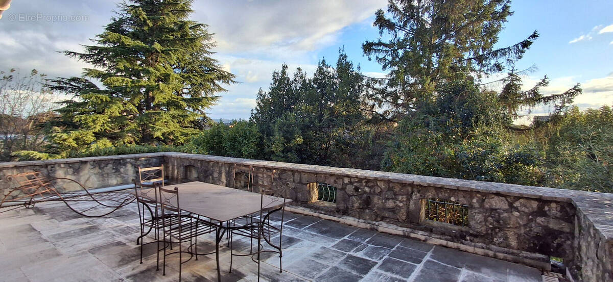 Maison à PIERRELATTE