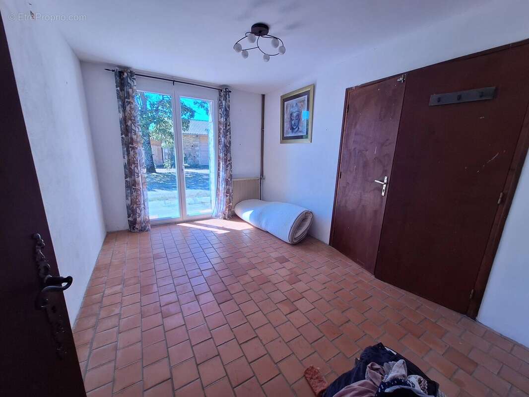Grande maison de campagne avec maison d'amis - photo 19