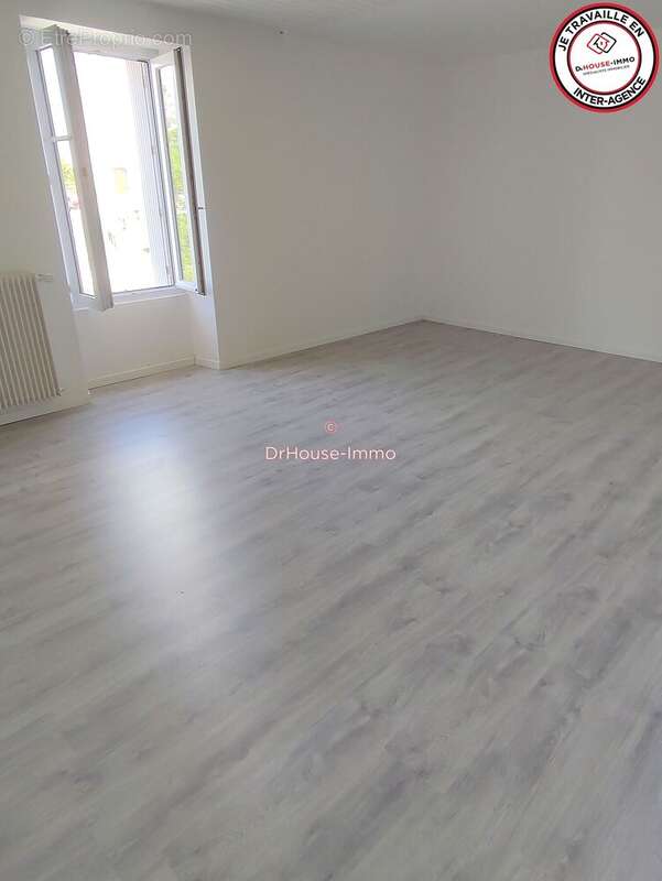 Maison à SAINT-HILAIRE-DE-CLISSON