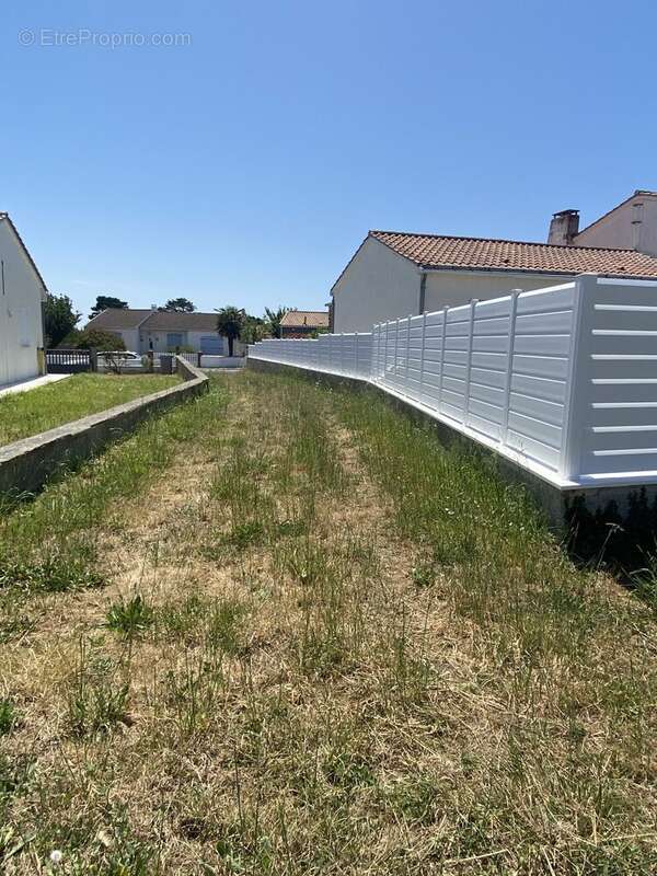 Terrain à BREM-SUR-MER