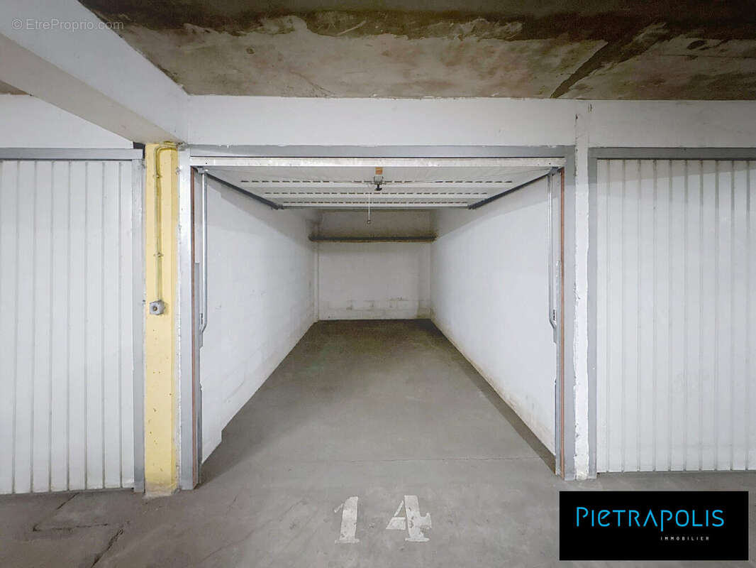 Parking 13 m² à Villeurbanne  - photo 4