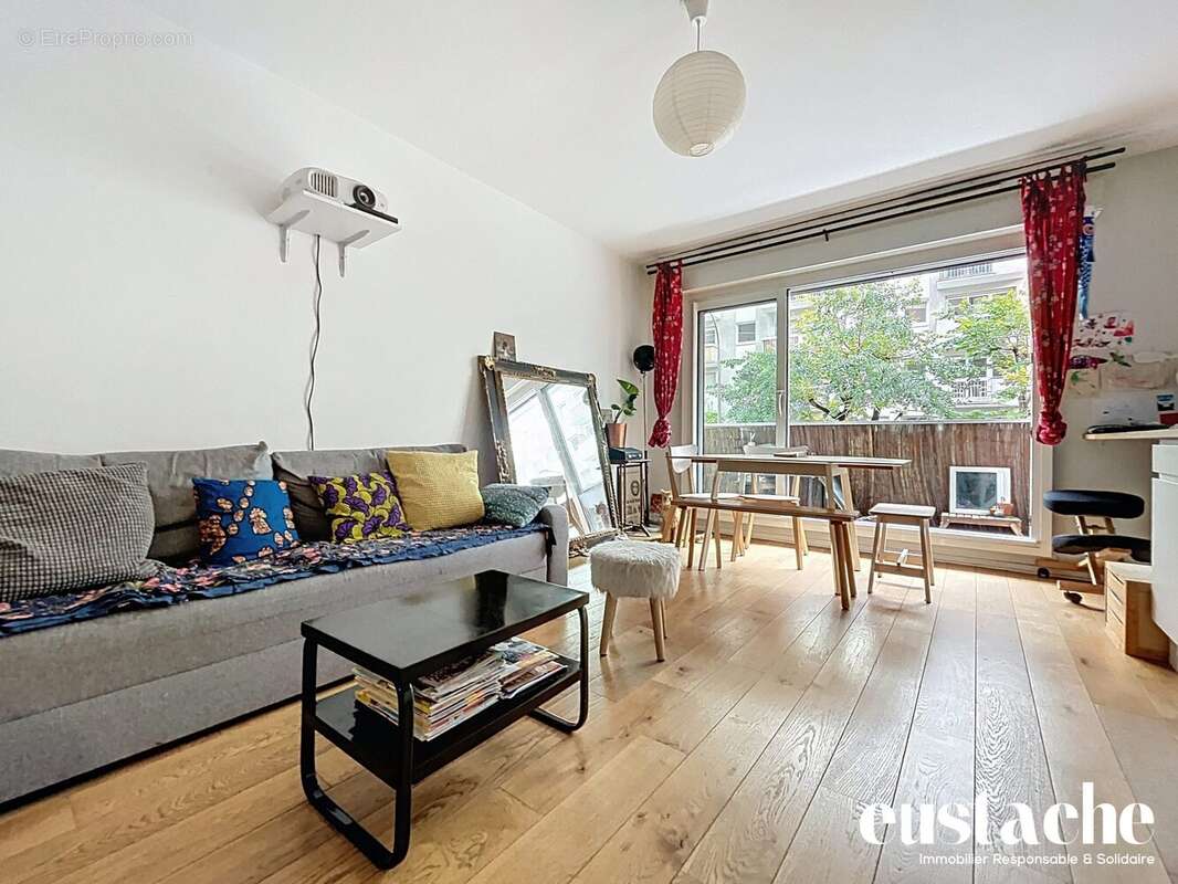 Appartement à PARIS-19E