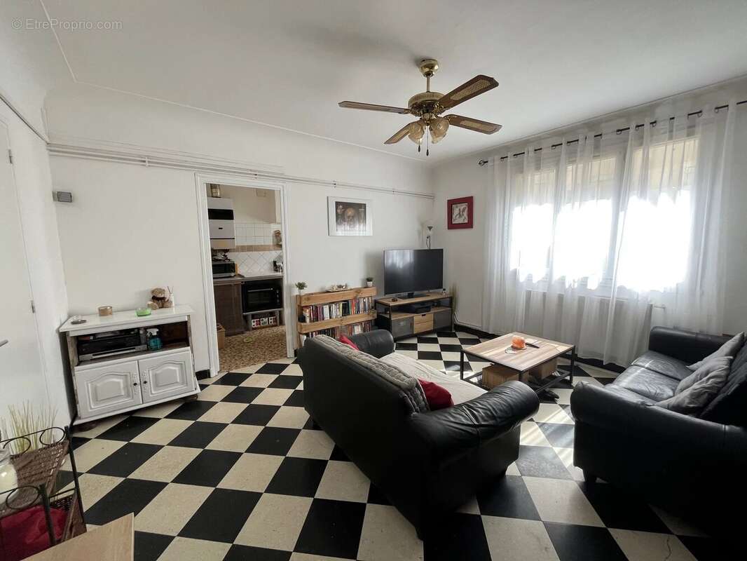 Appartement à NIMES