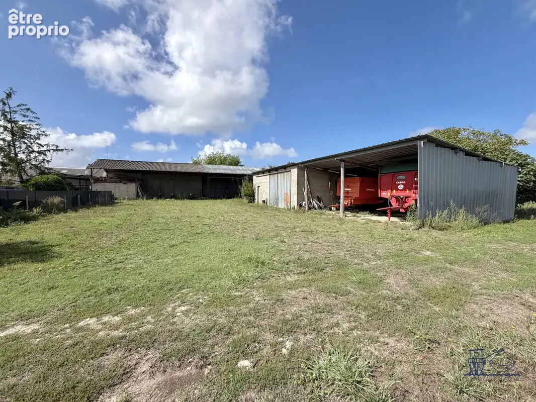 Maison 4 pièces 370 m² à vendre à Brie-Sous-Mortagne (17120) - photo 7