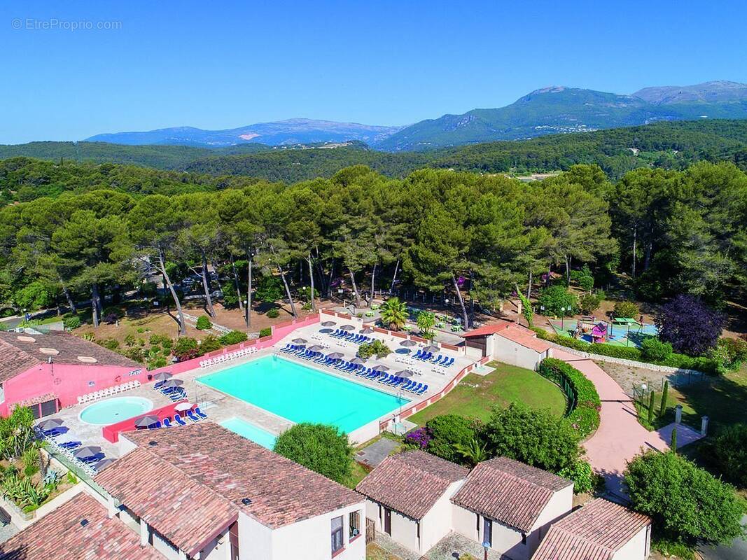 Appartement à LA COLLE-SUR-LOUP
