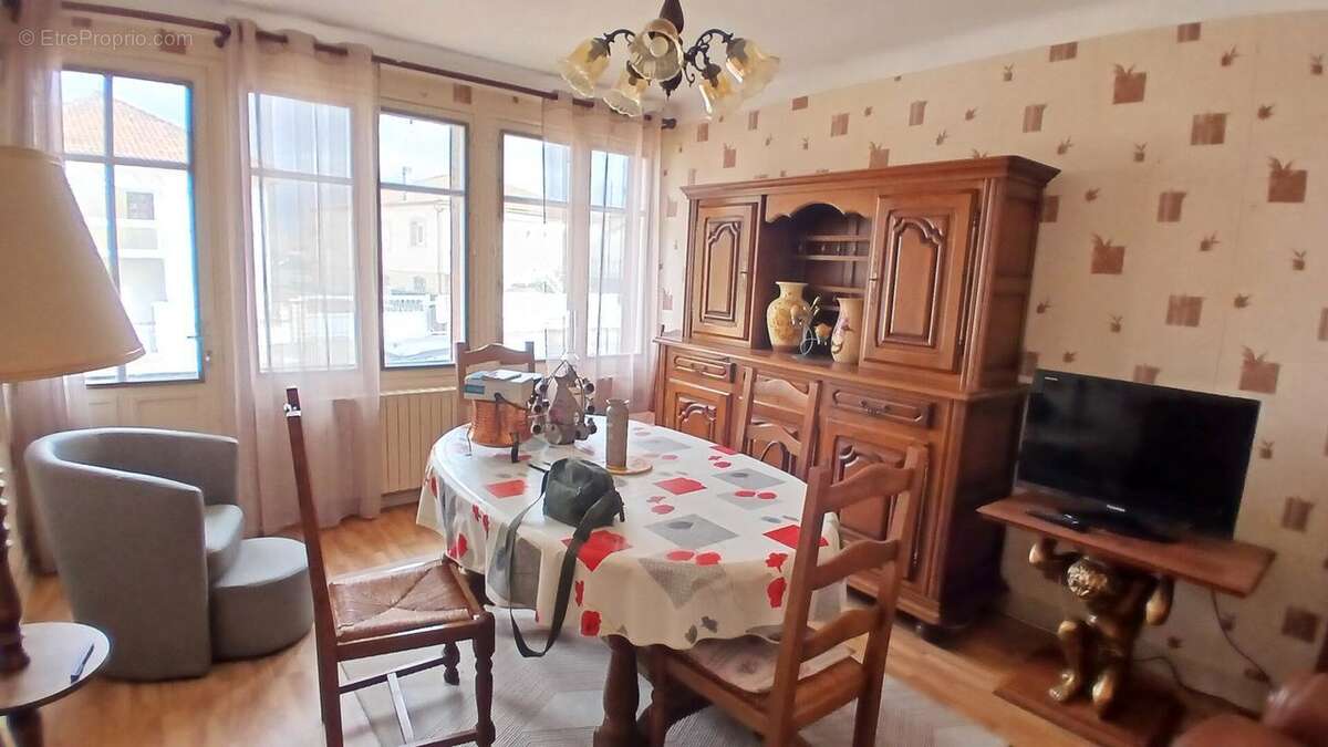 Maison à CHASSENEUIL-SUR-BONNIEURE