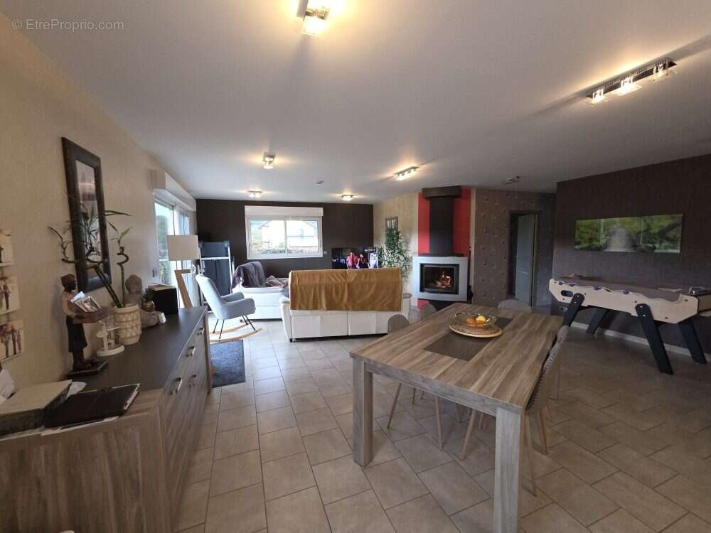 Maison à LE BOUILLON
