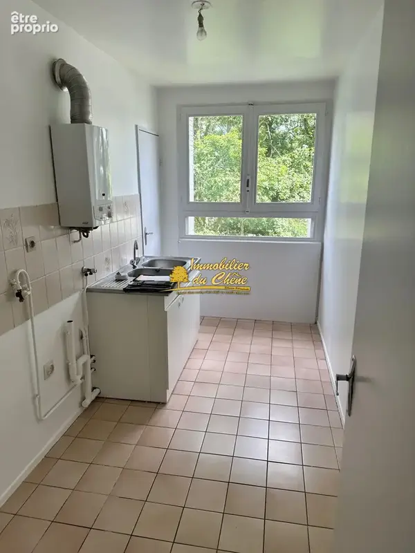 Appartement 2 800 m² à vendre à Luxeuil-Les-Bains (70300) - photo 3