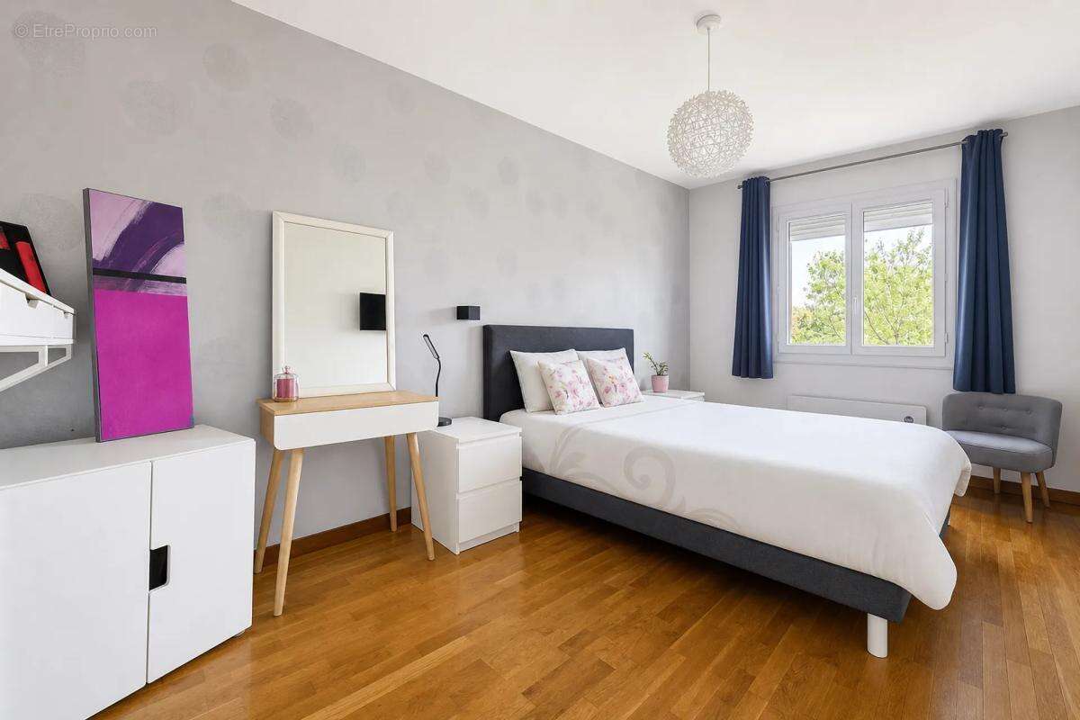 Maison de 5 pièces de 118 m² situé à Valence - photo 4