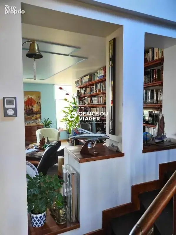 Ensemble immobilier - 1 appartement + 1 local commercial - 126,10 m² - photo 6