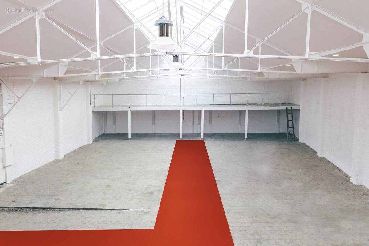 Commerce 530 m² à Lille  - photo 3