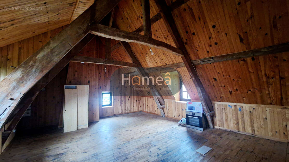 Maison à MARTIN-EGLISE