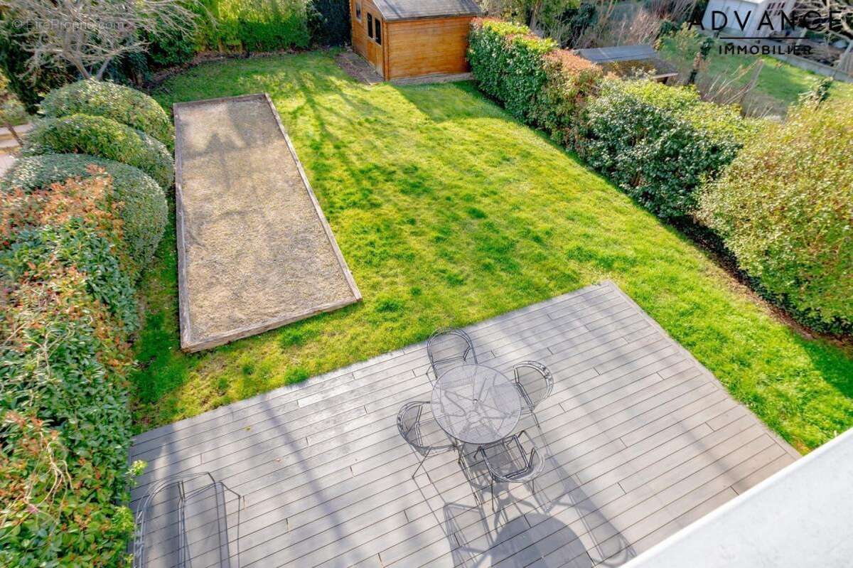 Appartement à NANTERRE