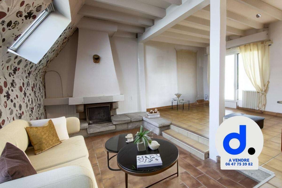 Maison à PLESTIN-LES-GREVES