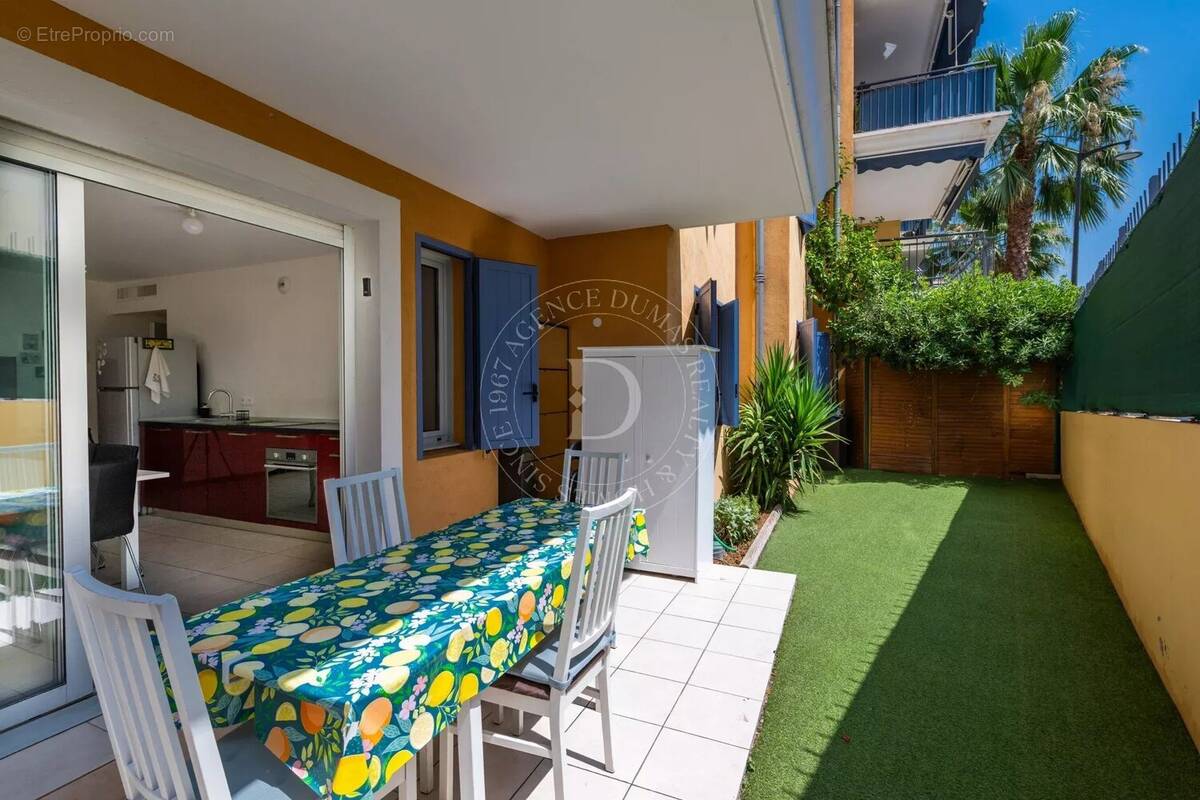 Appartement à BEAULIEU-SUR-MER
