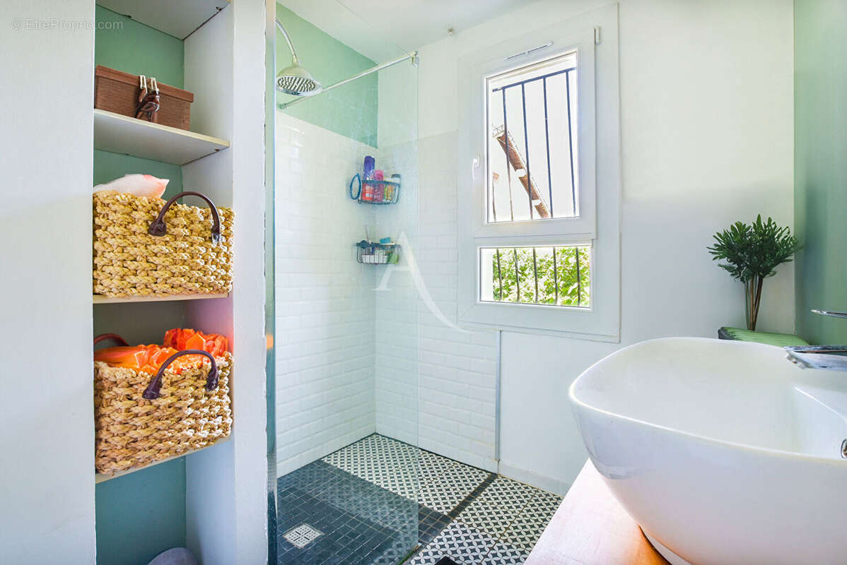 Maison à VERNEUIL-L&#039;ETANG