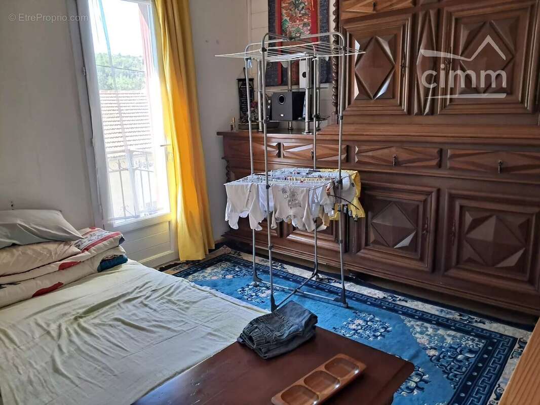 A vendre maison de village avec cour, terrasse et garage - photo 7