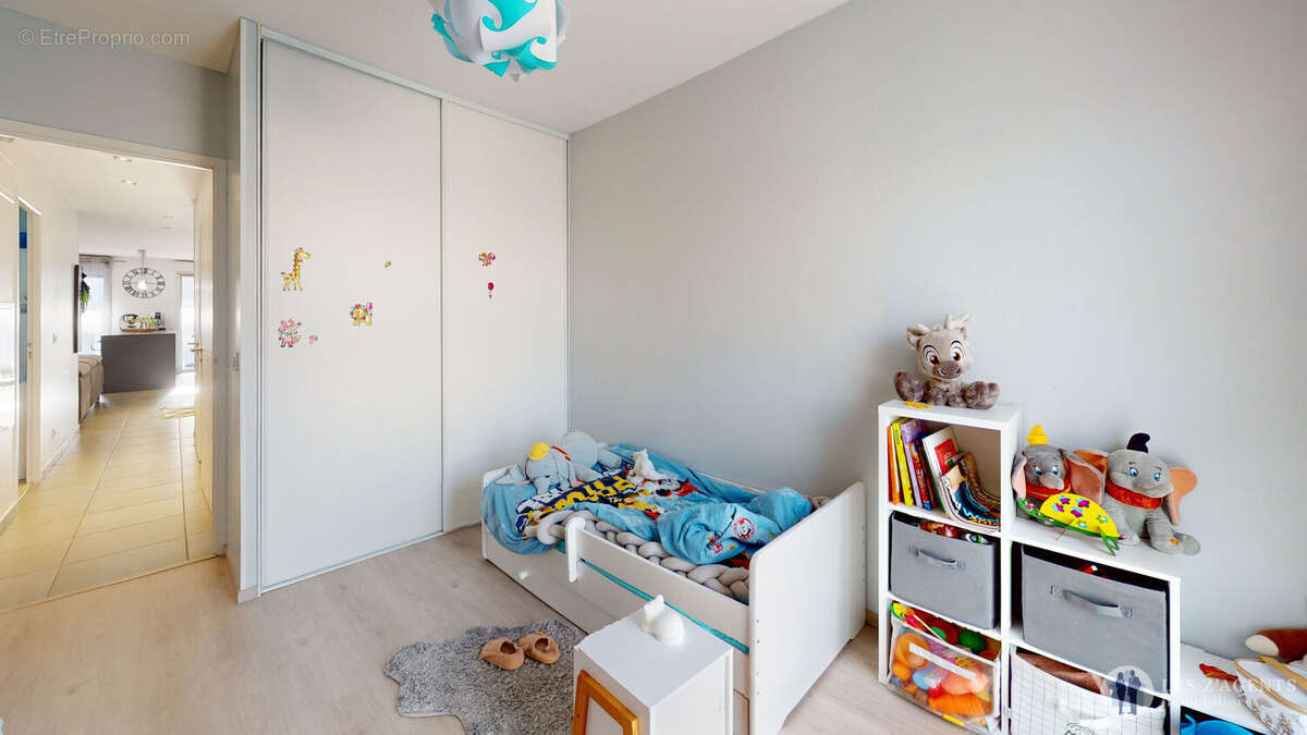 Appartement à SAINT-MARTIN-D'HERES