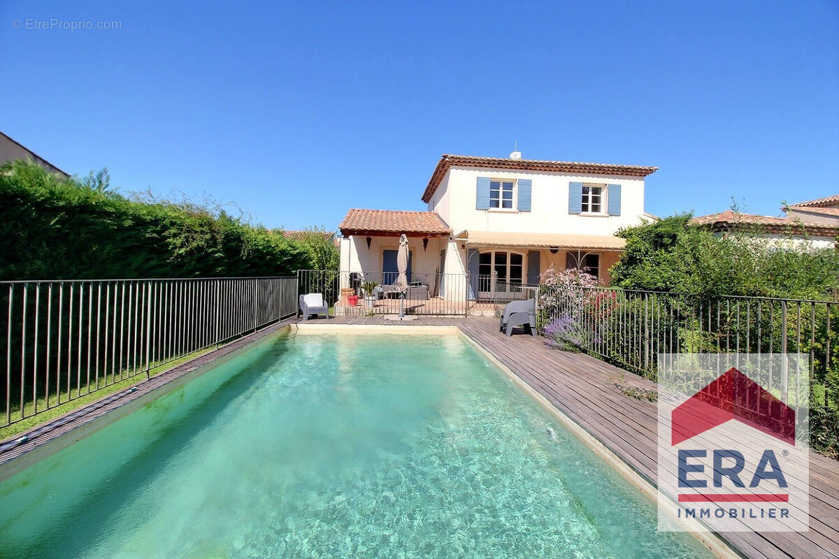 Maison à MONTFAUCON