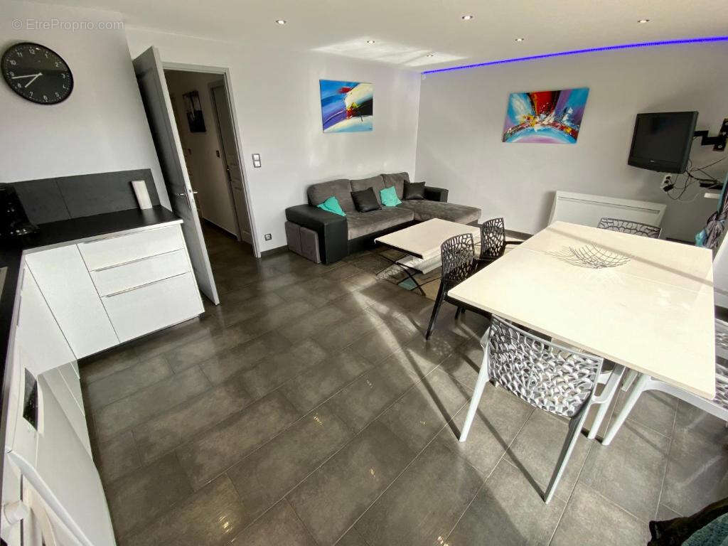 Appartement à LE CHATEL