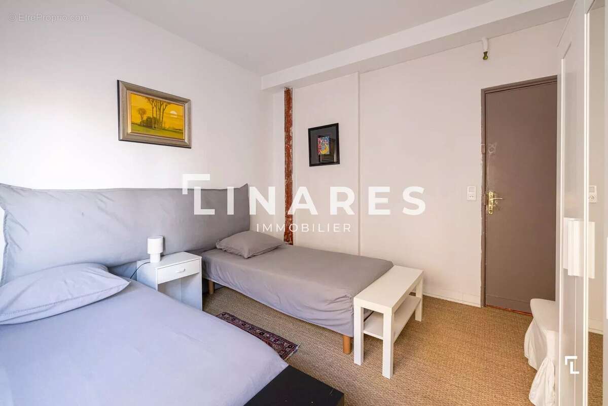 Appartement à MARSEILLE-1E
