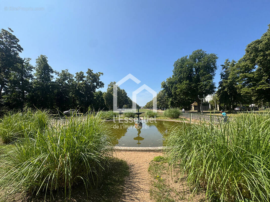 Maison à MAISONS-LAFFITTE