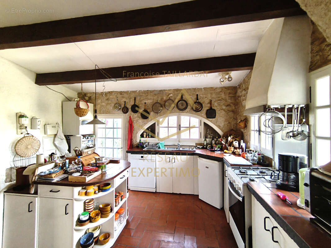 Maison à MORMOIRON