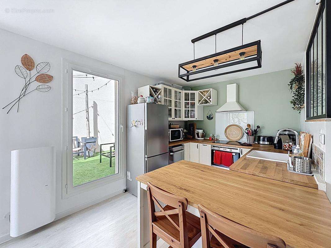 Appartement à MONTIGNY-LE-BRETONNEUX