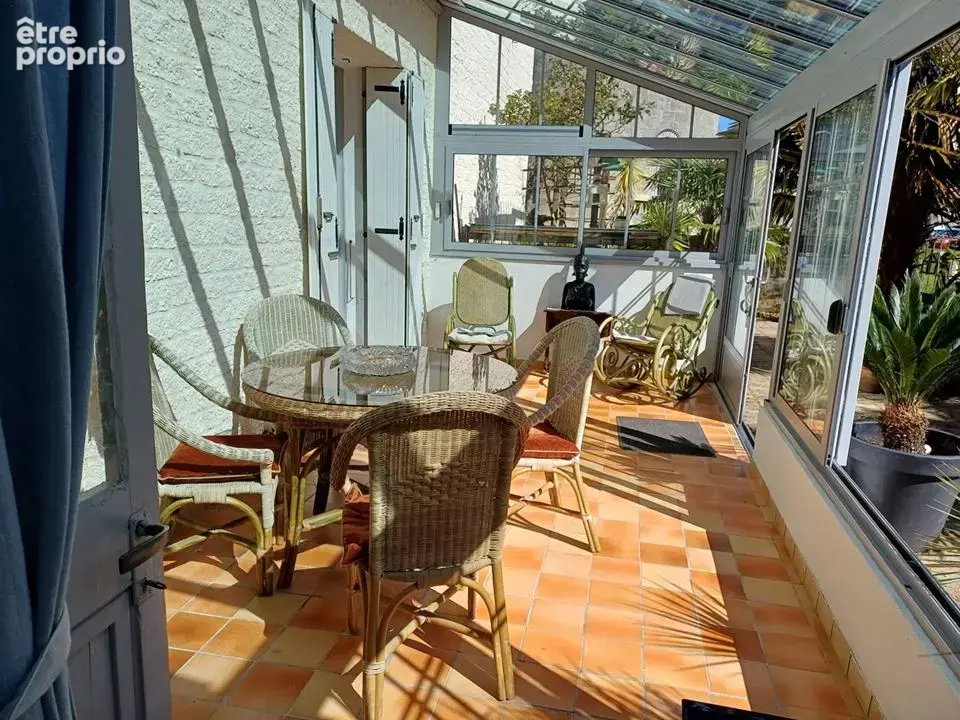 Maison 5 pièces 154 m² à vendre à Chenac-Saint-Seurin-D'uzet (17120) - photo 3