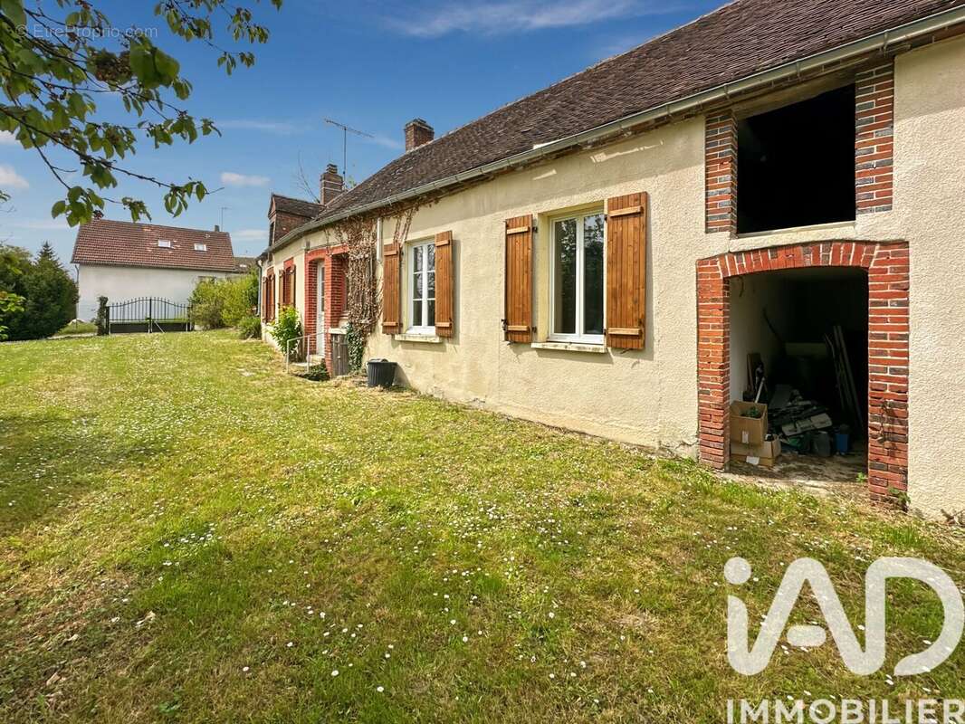 Photo 2 - Maison à SOUCY