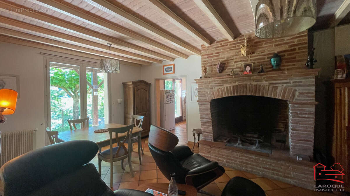 Maison à LA CROIX-BLANCHE