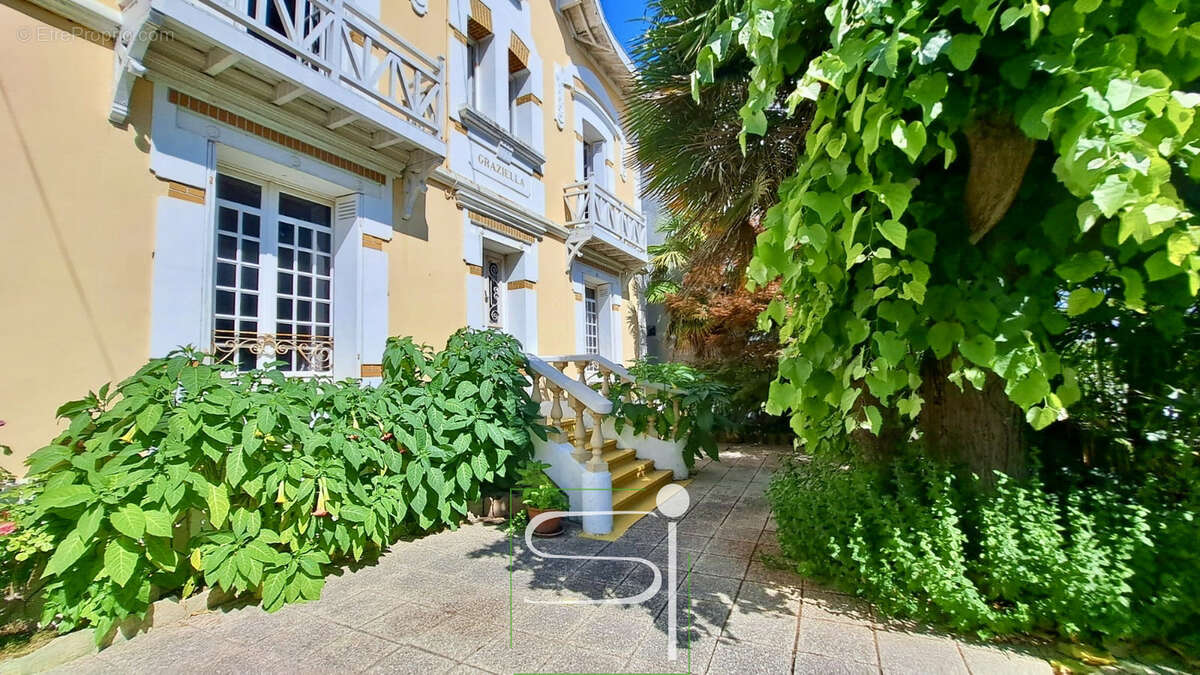 Maison à SAINT-GEORGES-DE-DIDONNE