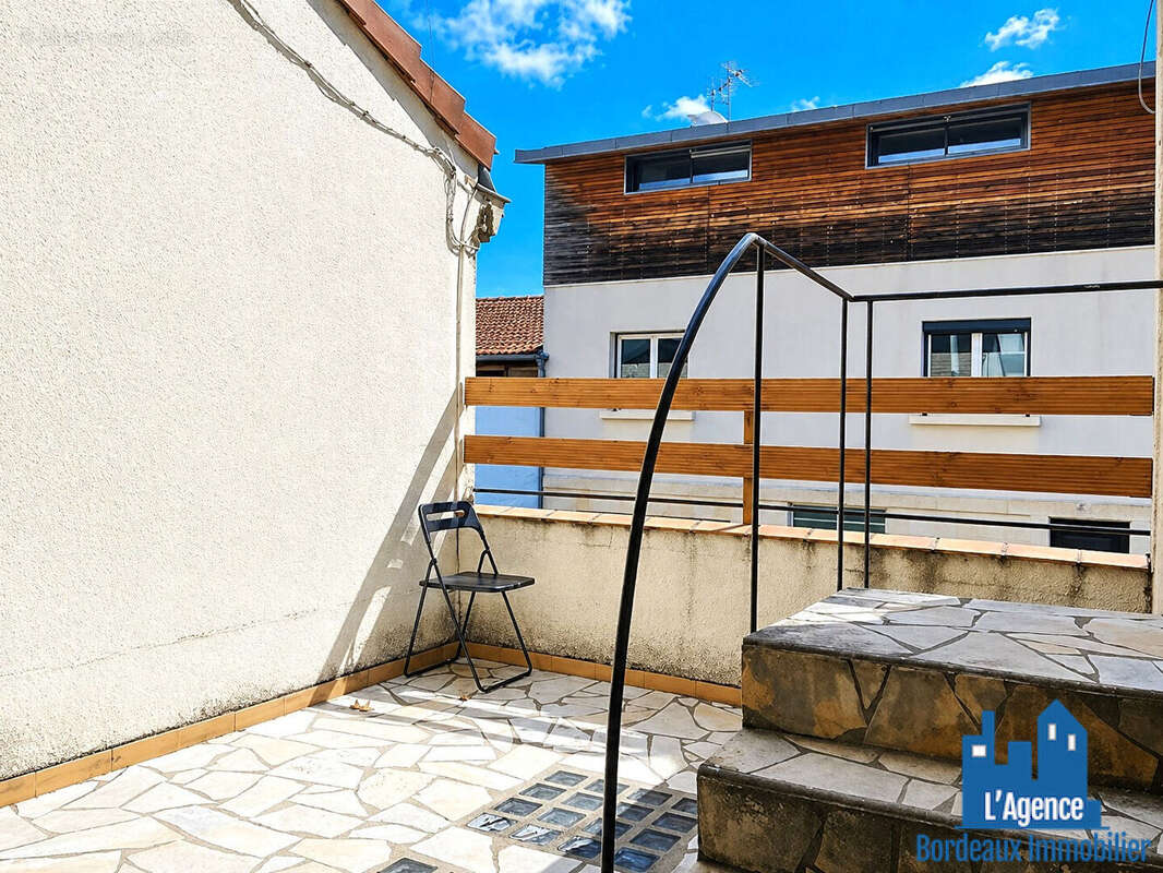 Appartement à BORDEAUX