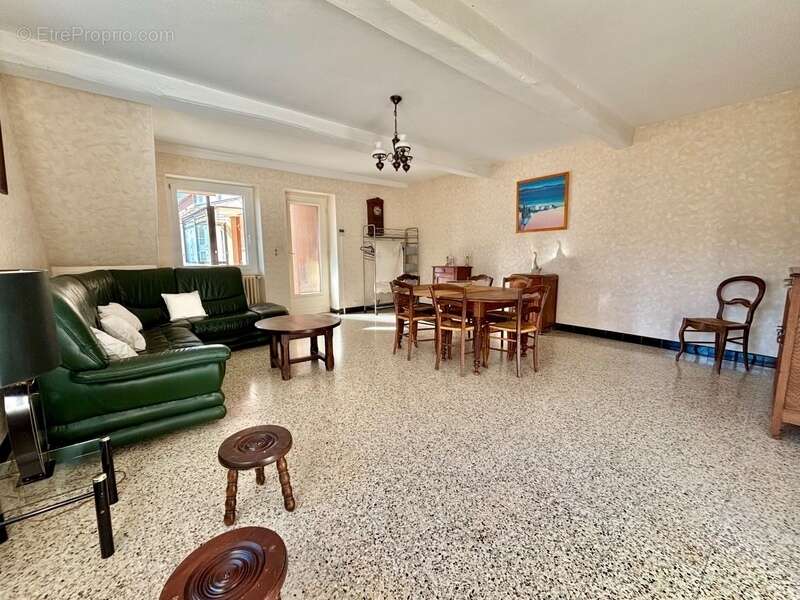 Maison à SAINT-GENGOUX-LE-NATIONAL