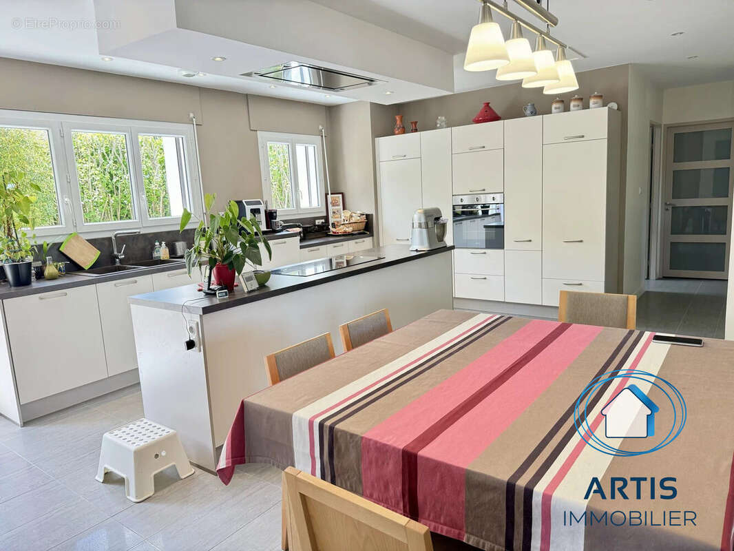 Maison à SAINT-PEE-SUR-NIVELLE