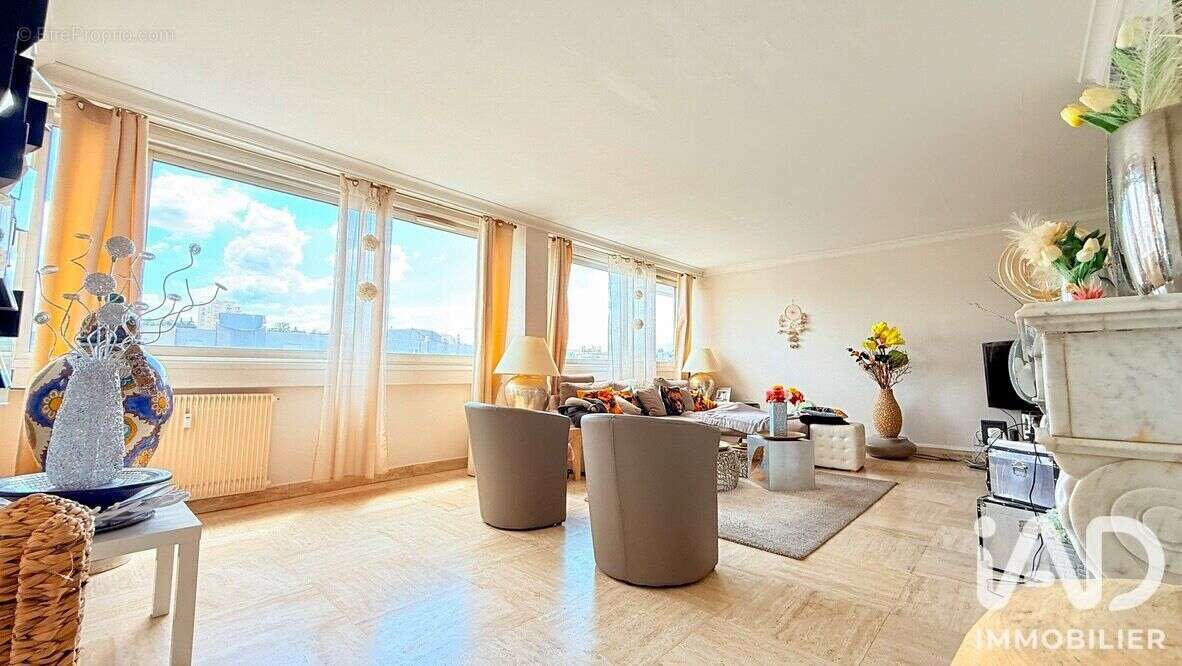 Photo 4 - Appartement à SAINT-ETIENNE