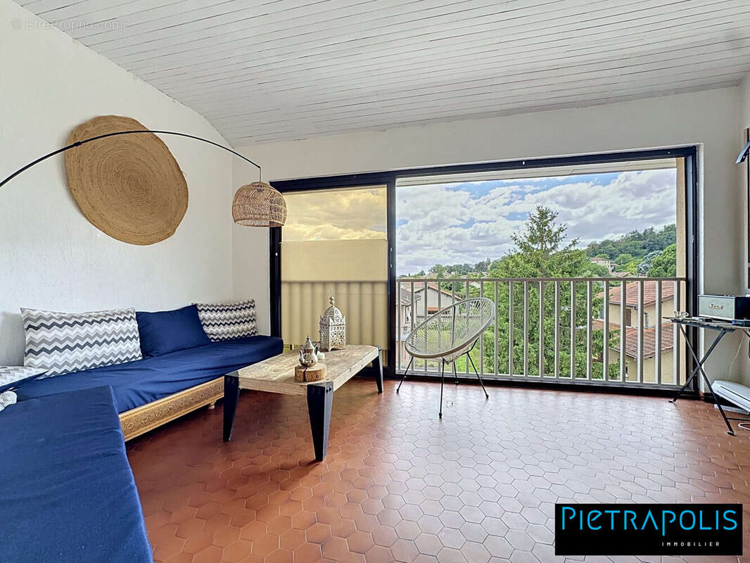 Appartement 152 m² à Pierre-Benite  - photo 6
