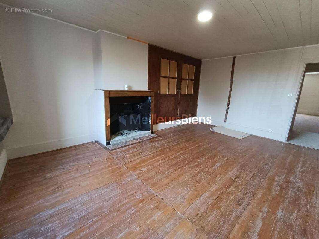 Maison à BOURBONNE-LES-BAINS