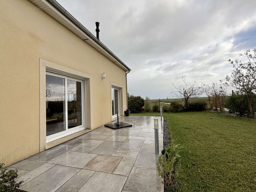 Maison à VER-SUR-MER