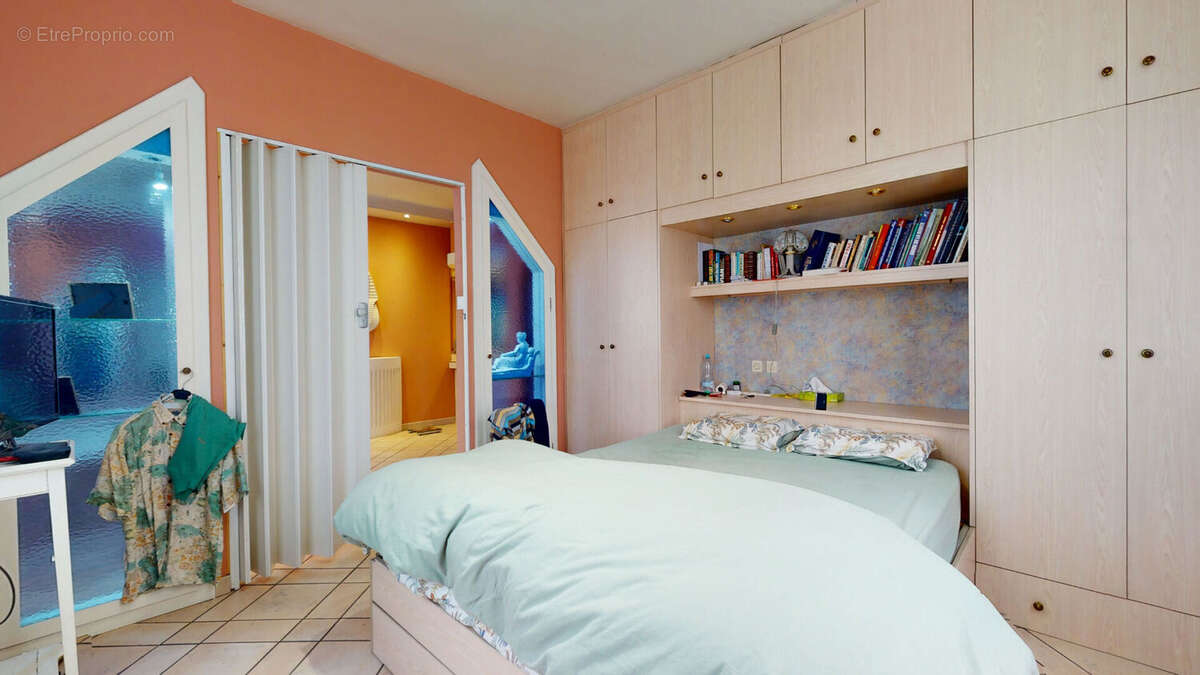 Superbe 3/4 pièces de 135 m² type loft avec jardin de 408 m² et grange aménageable Proche centre Schiltigheim - photo 12