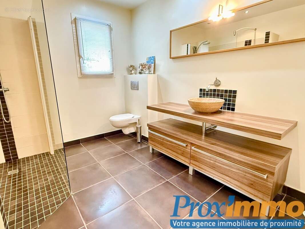 Maison à SAINT-AUPRE