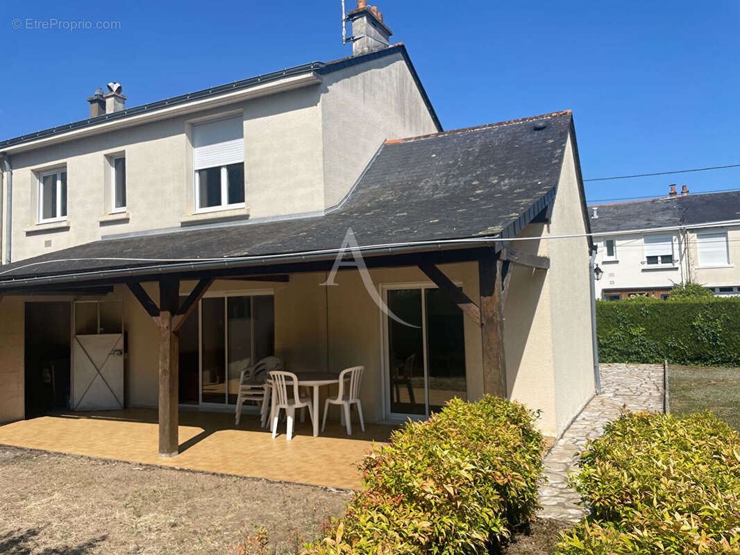 Maison à MURS-ERIGNE