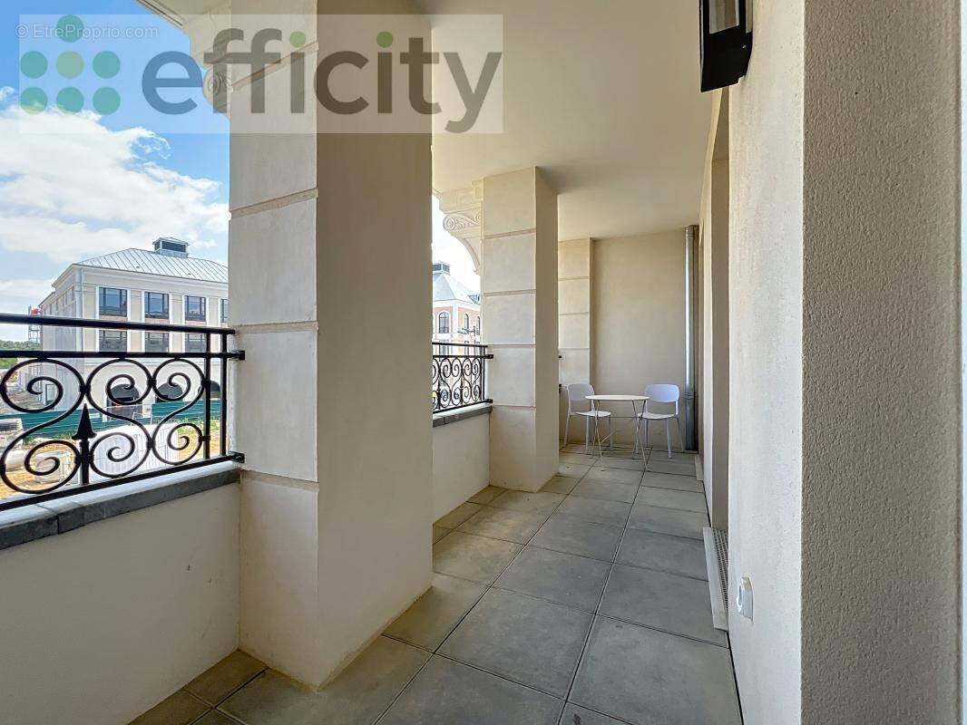 Appartement à SERRIS