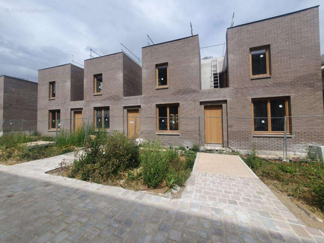 Maison à VERSAILLES