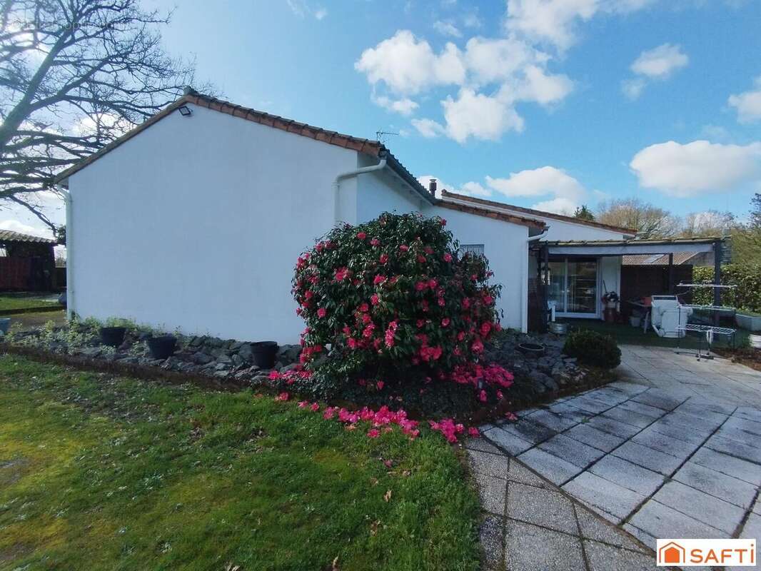 Photo 2 - Maison à GOURGE