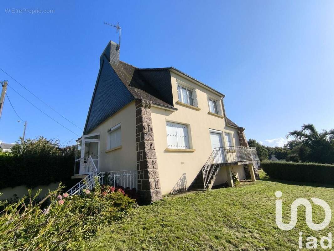 Photo 2 - Maison à CARHAIX-PLOUGUER