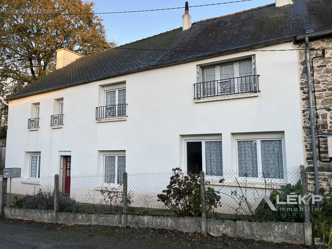 Maison à BAINS-SUR-OUST