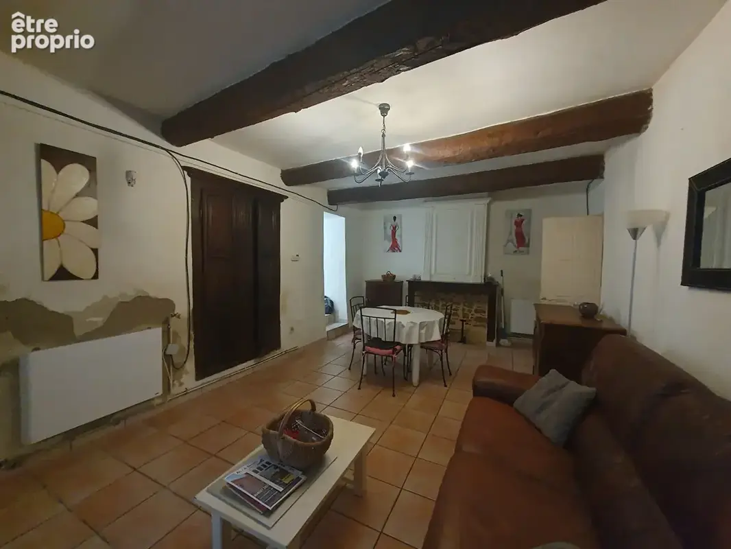 Calvisson maison de village en pierres avec cour - photo 9