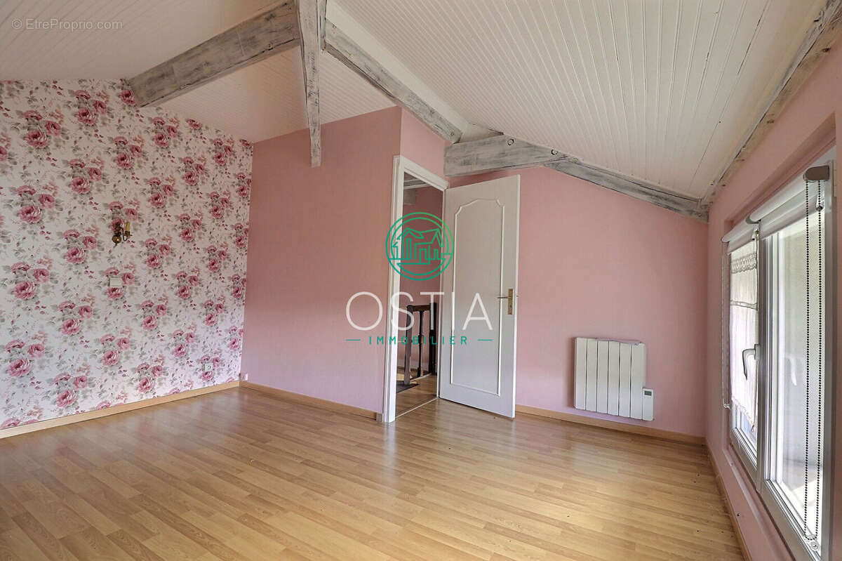 Appartement à CHATEAUNEUF