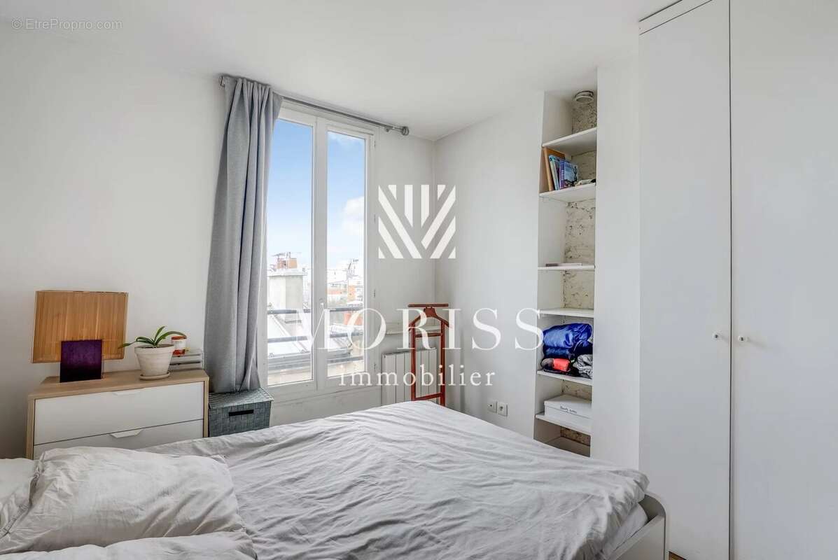 Appartement à PARIS-17E
